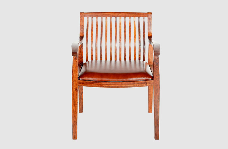 阜城中式实木大方椅家具效果图